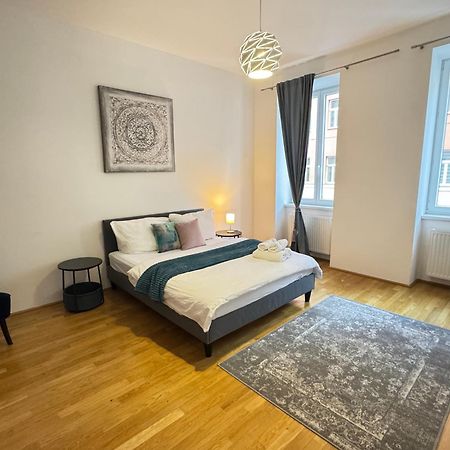 Charming Flat & Balcony Near Central Station L Bg5 Wien Exterior foto