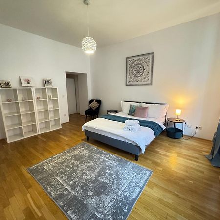 Charming Flat & Balcony Near Central Station L Bg5 Wien Exterior foto