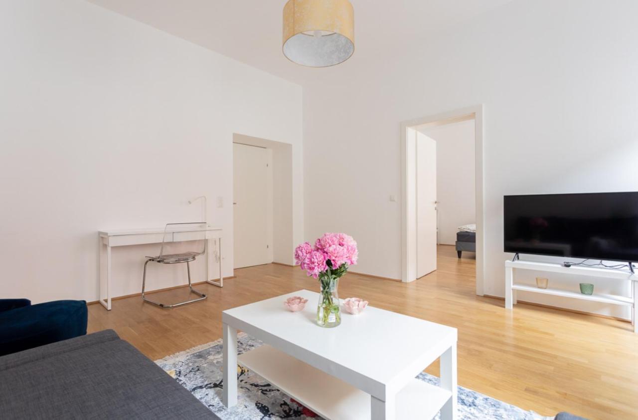 Charming Flat & Balcony Near Central Station L Bg5 Wien Exterior foto