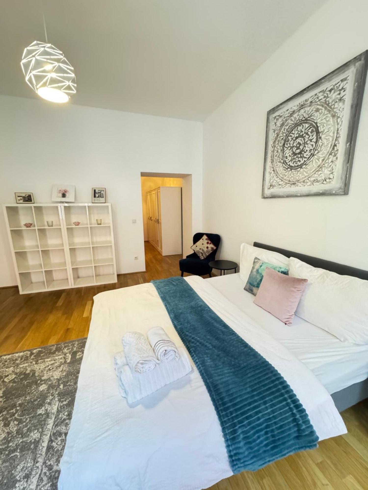 Charming Flat & Balcony Near Central Station L Bg5 Wien Exterior foto